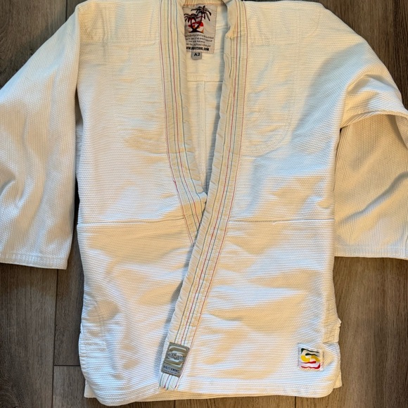 Jiu Jitsu Gi Set - Picture 5 of 8